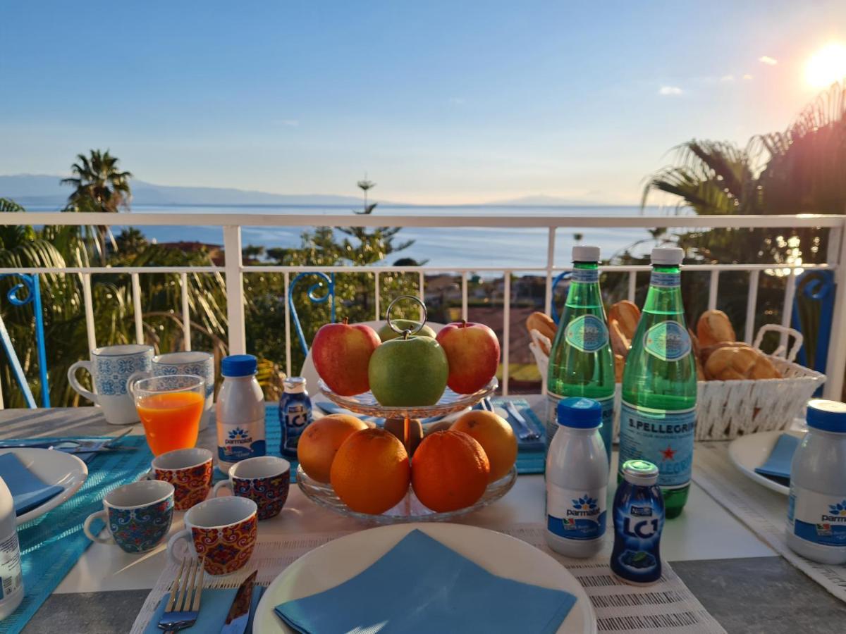 Ninfa Sul Mare Apartments 50 M E T R I Dal Mare Parcheggio Gratuito Custodito Capo Vaticano Exteriér fotografie